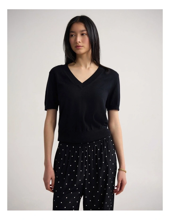 Charlotte Cashmere Blend V-Neck in Black image 1
