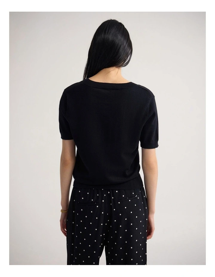 Charlotte Cashmere Blend V-Neck in Black image 2