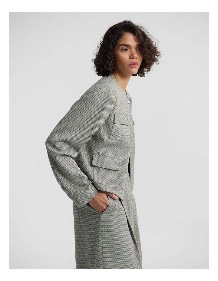 Nyla Crop Jacket in Green image 5