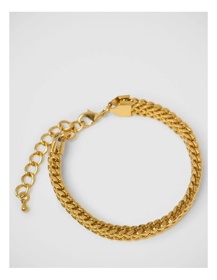 Sabine Herringbone Chain Bracelet in Gold image 2