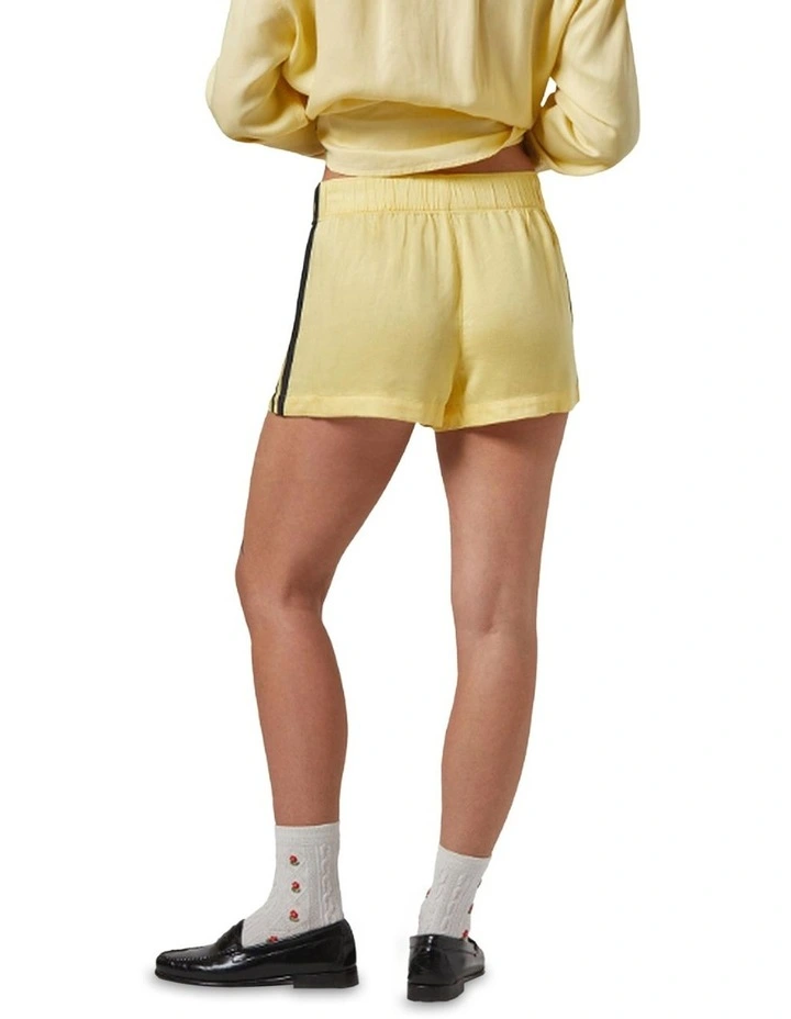 Silky Boxer Short in Panna Cotta image 2