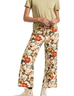 Margo Cropped 5 Pocket Pant in Botanical Floral