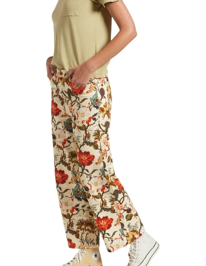 Margo Cropped 5 Pocket Pant in Botanical Floral image 3