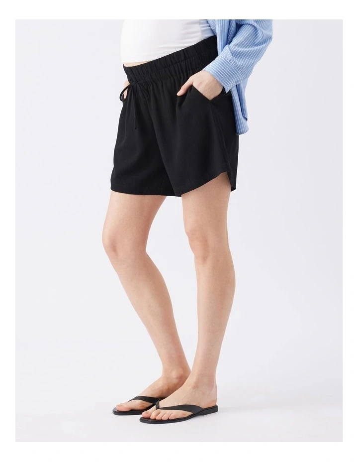 Mae Short in Black image 3