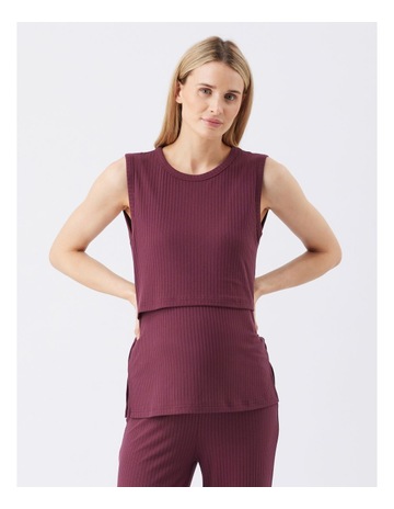Maroon colour