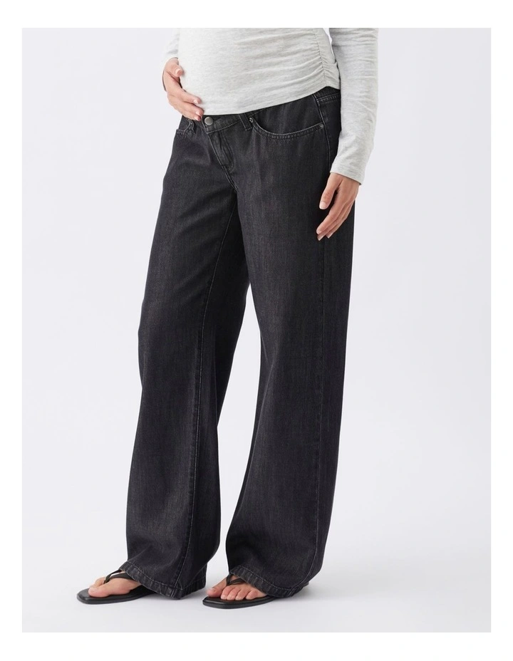 Billie Elastic Waist Jeans in Black image 3