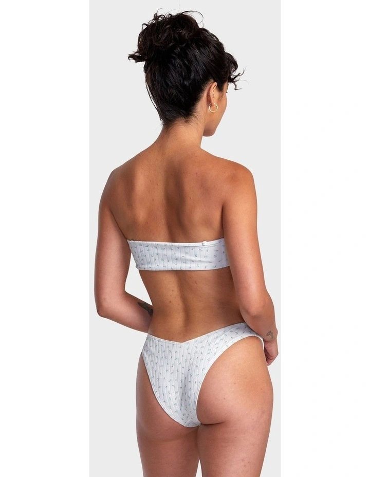 Pointe V Medium French Bikini Bottom in White image 5