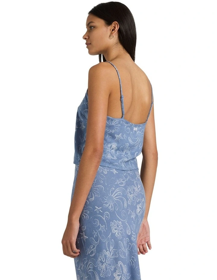 La Subaloha Tank Top in Light Blue image 2