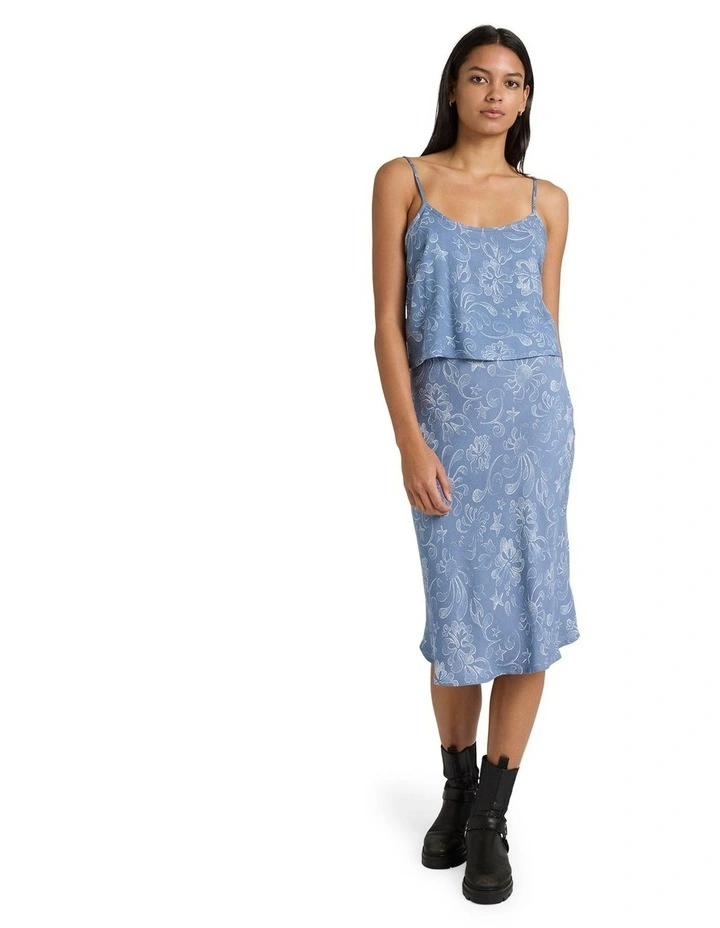 La Subaloha Tank Top in Light Blue image 5