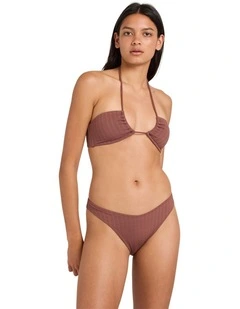 Pucker Medium Bikini Botom in Terra Brown