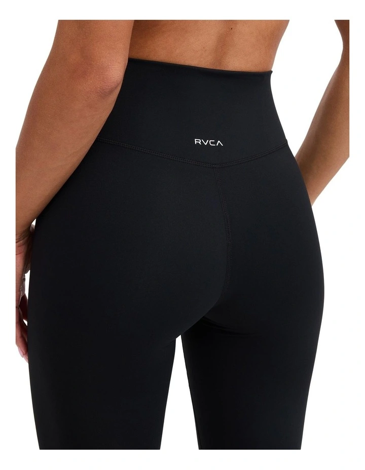 RVCA Leggings in RVCA Black image 4
