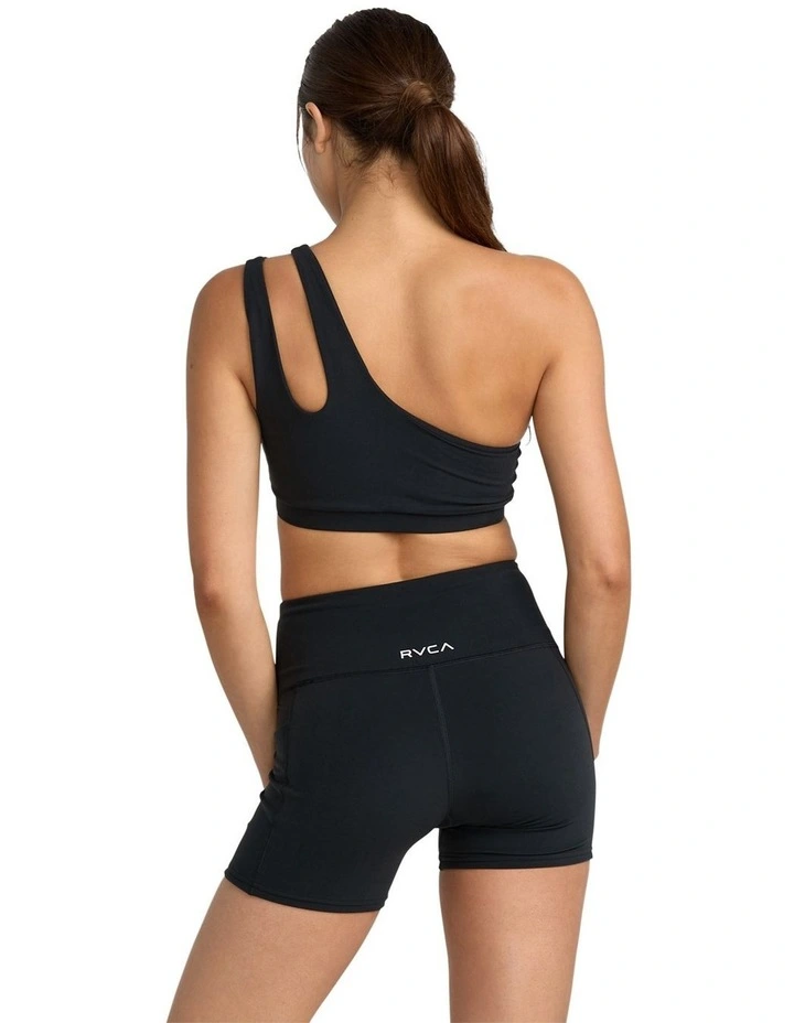 VA Essential Pocket II Sport Shorts in Black image 2