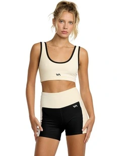 Essential Pocket Sport Shorts in Vintage Khaki