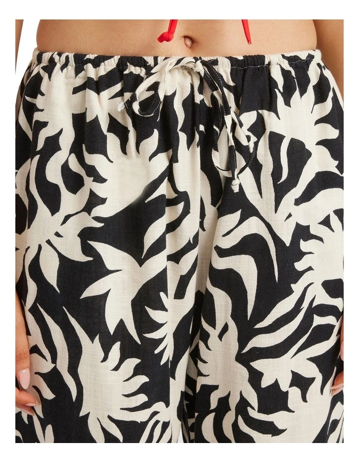 By My Side Linen Pants in Multi image 4