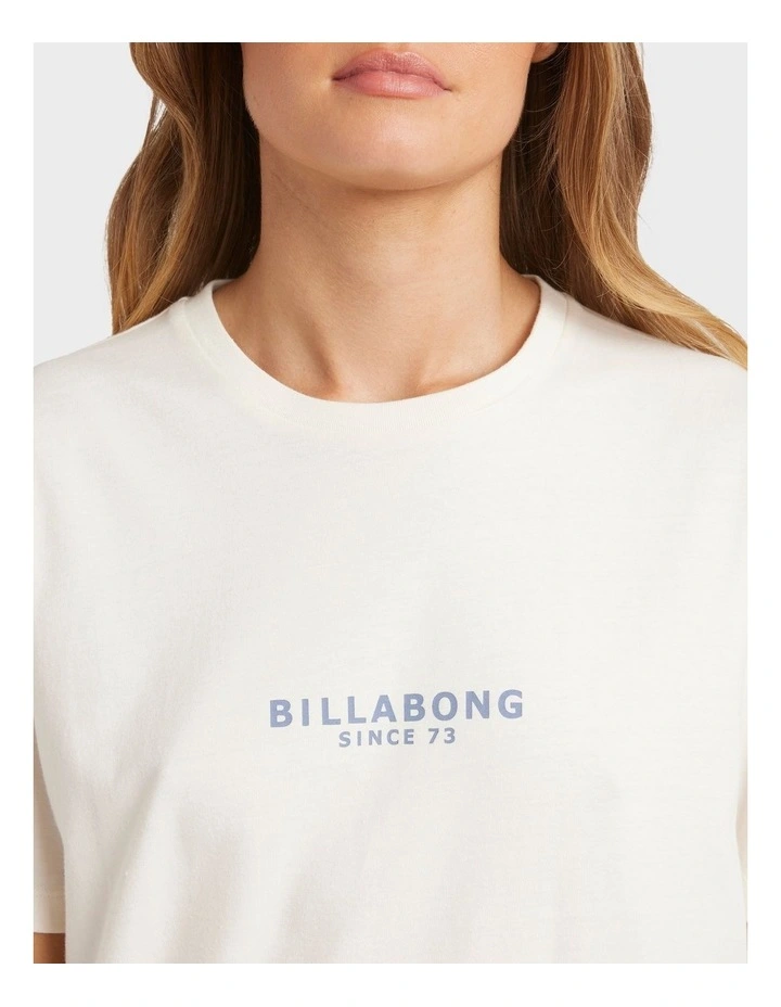 Emerald Island T-Shirt in White image 4