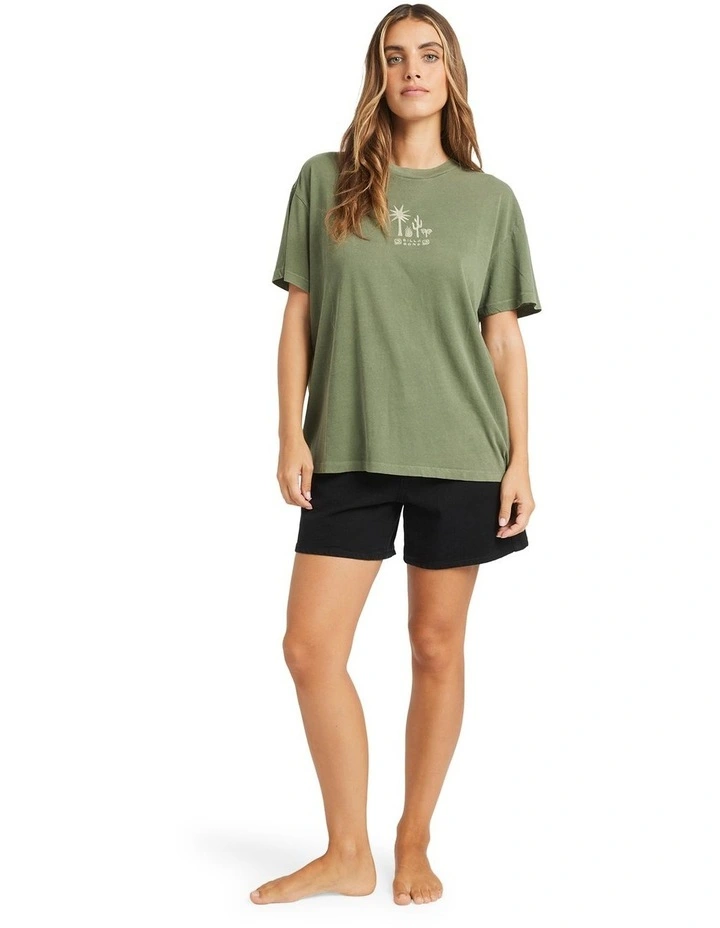 Garden Keeper T-shirt in Green image 5