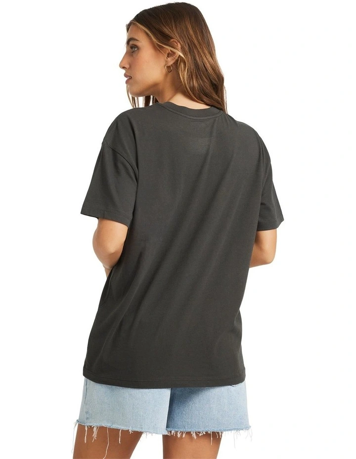 Paradise Tour T-shirt in Black image 2