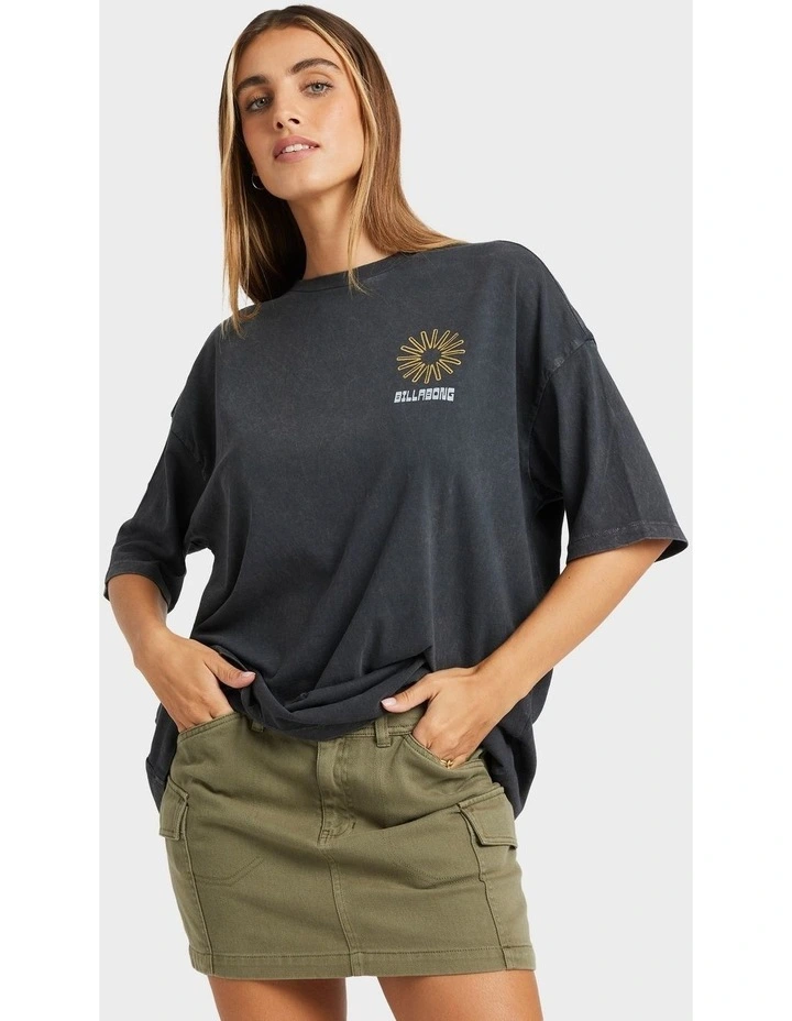 Sunshine Chaser T-Shirt in Black image 1