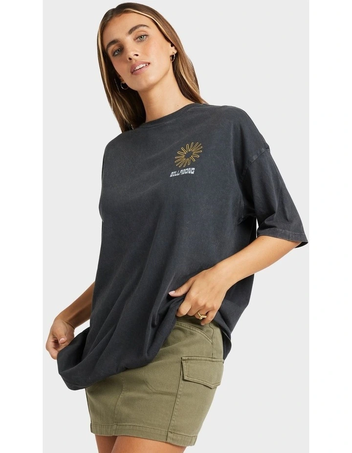 Sunshine Chaser T-Shirt in Black image 3