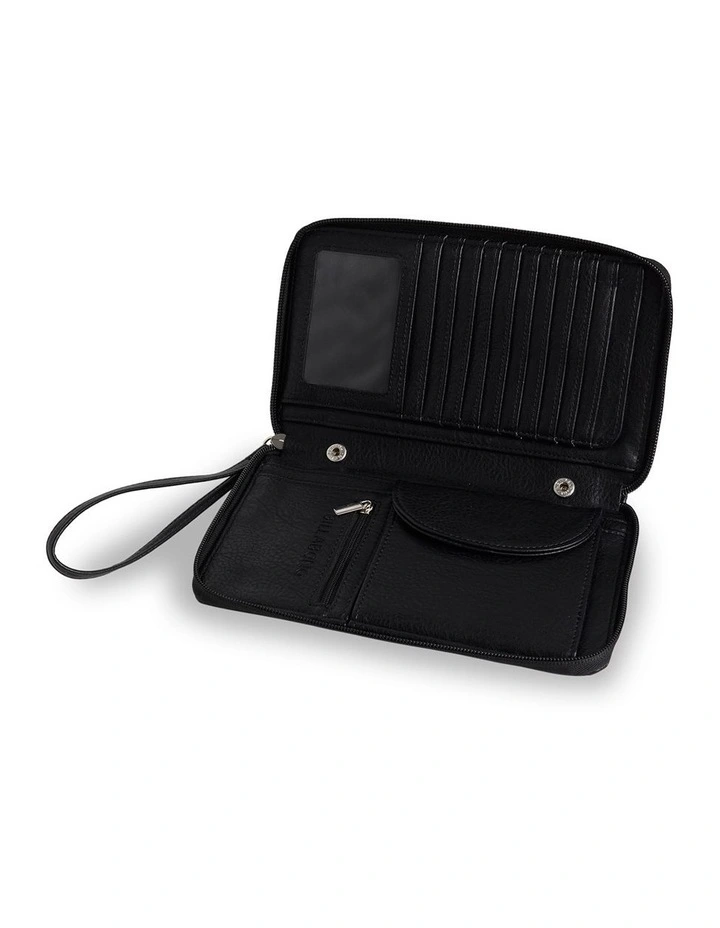 Travel Wallet in Black image 4
