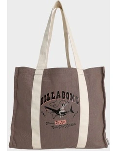 Oceans Greatest Tote Bag in Assorted