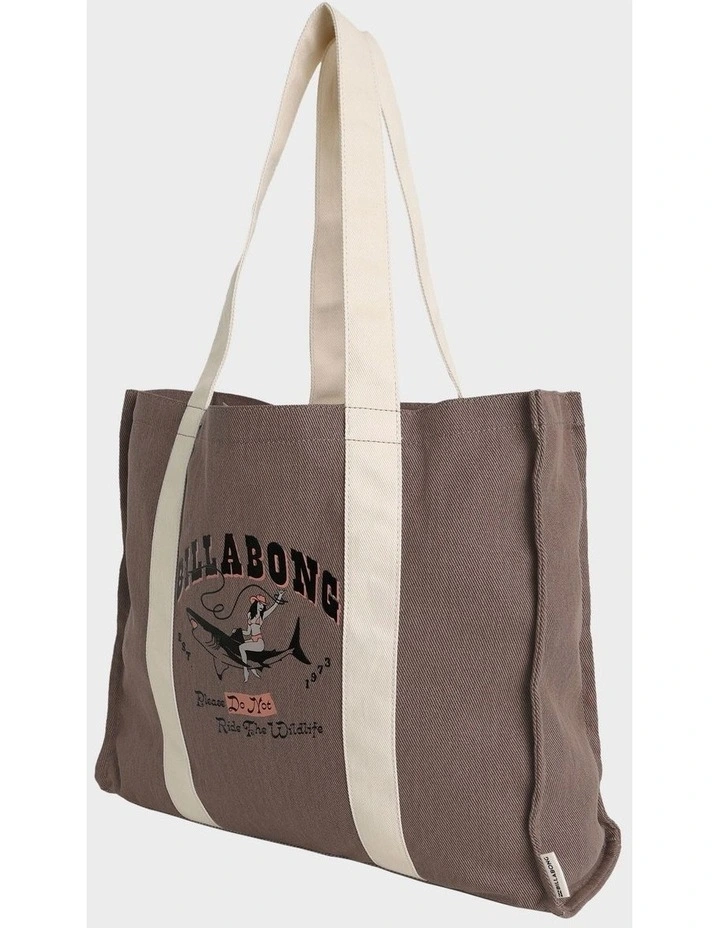 Oceans Greatest Tote Bag in Assorted image 3