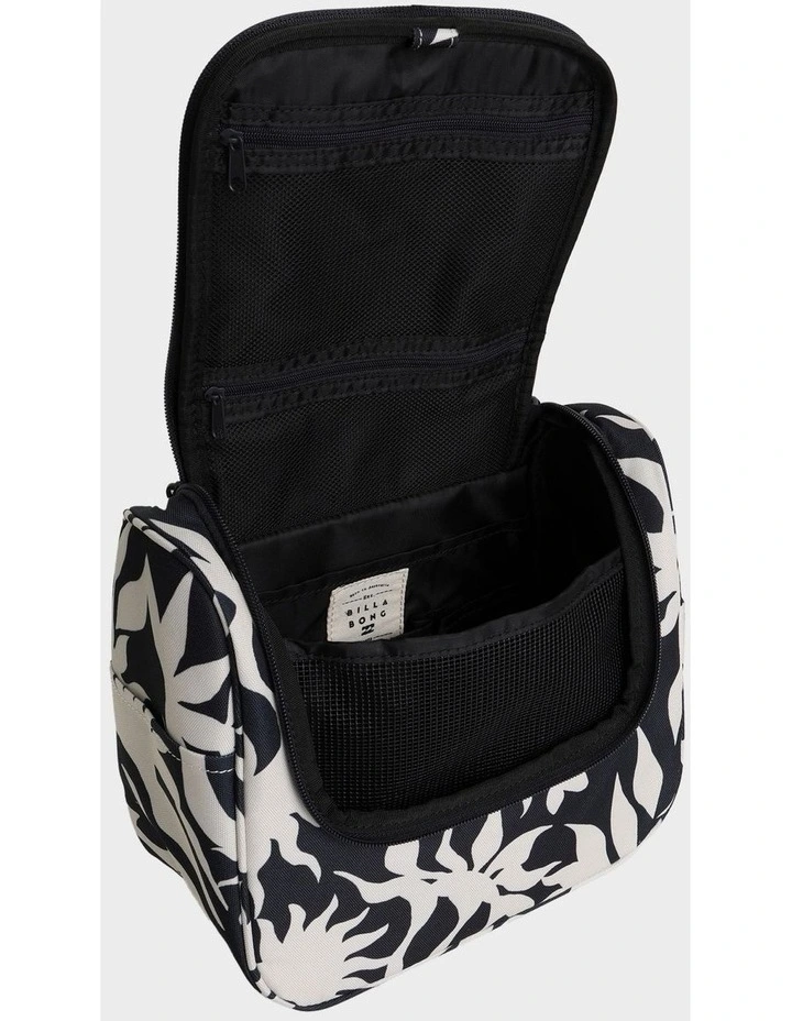 Travel Beauty Satchel Bag in White image 4