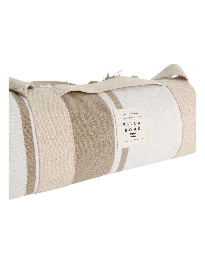 Long Weekend Beach Blanket in Multi image 3