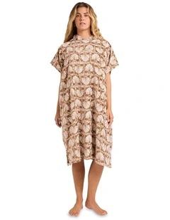 Heat Hooded Towel in Multi