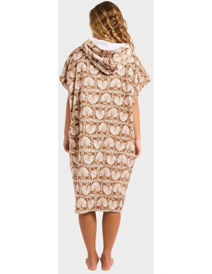 Heat Hooded Towel in Multi image 2