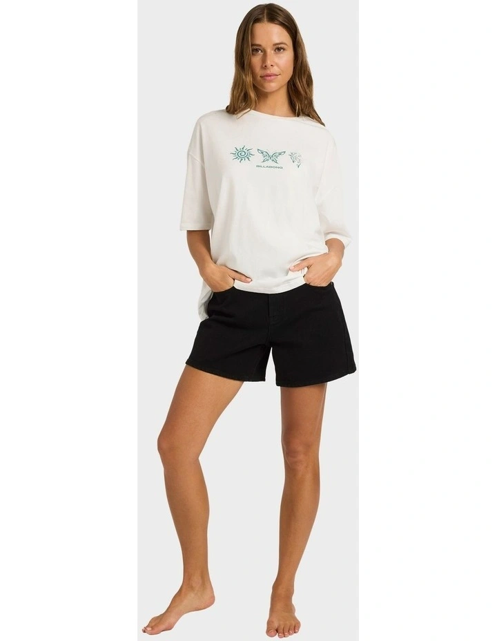 Triple Threat T-shirt in White image 5