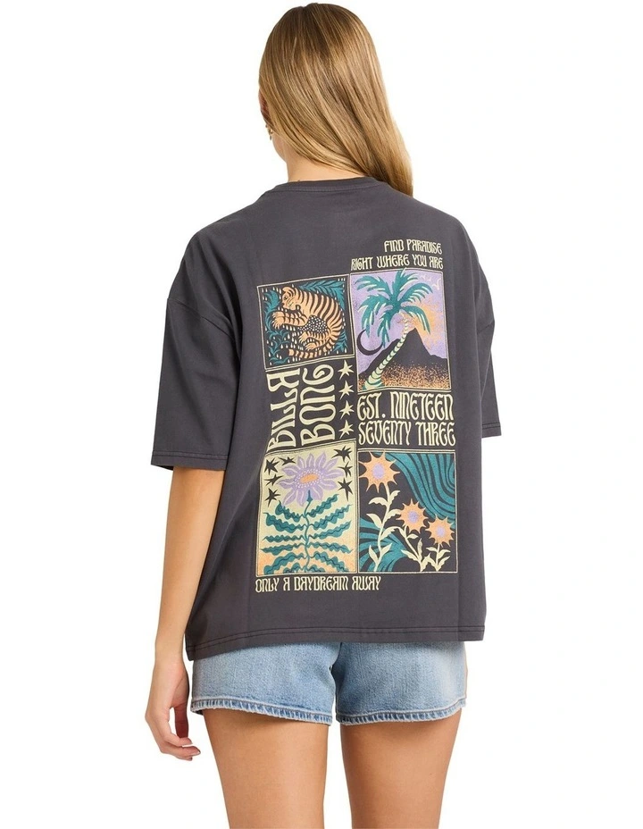 Daydream Away T-shirt in Black image 2