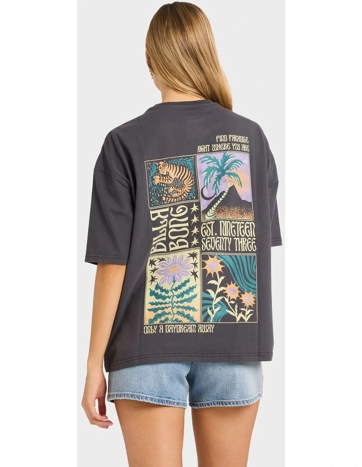 Daydream Away T-shirt in Black image 2