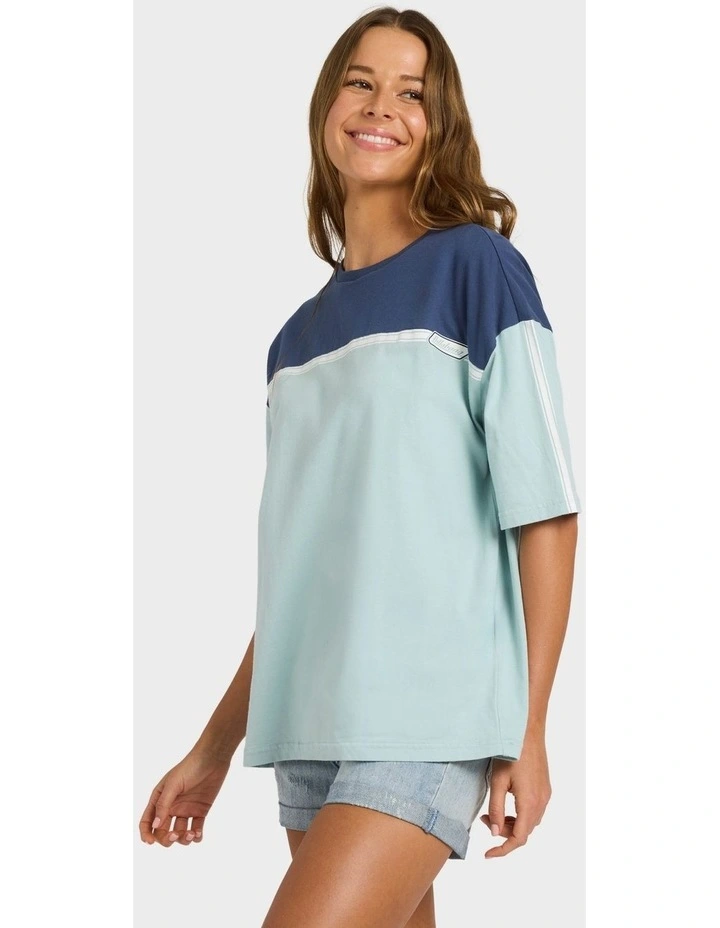 Billa Legit T-shirt in Blue image 3