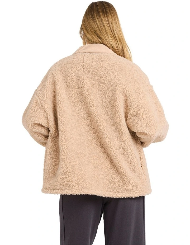 Feeling Toasty Sherpa Jacket in Oatmeal image 2