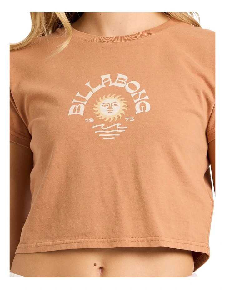 Sunset Horizons T-shirt in Caramel Cafe image 4