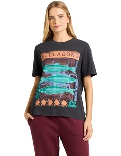 Rip Currents Oversized T-shirt in Washed Black