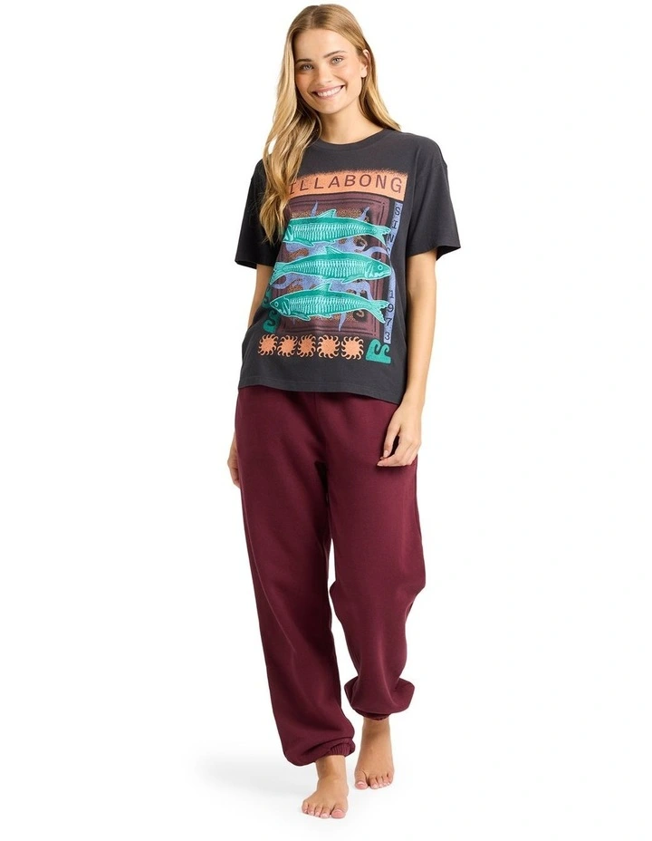 Rip Currents Oversized T-shirt in Washed Black image 5