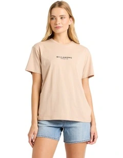 Emerald Island T-Shirt Oatmeal