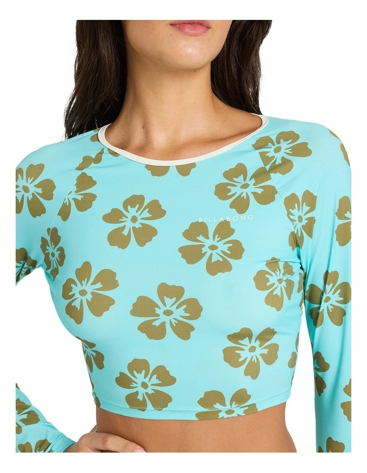 Last Summer Cropped Long Sleeve Rashvest in Ocean Spray image 4