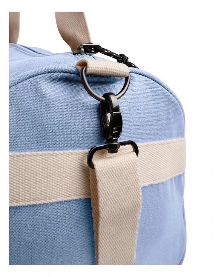 Demand Duffle Bag in White Cap image 4
