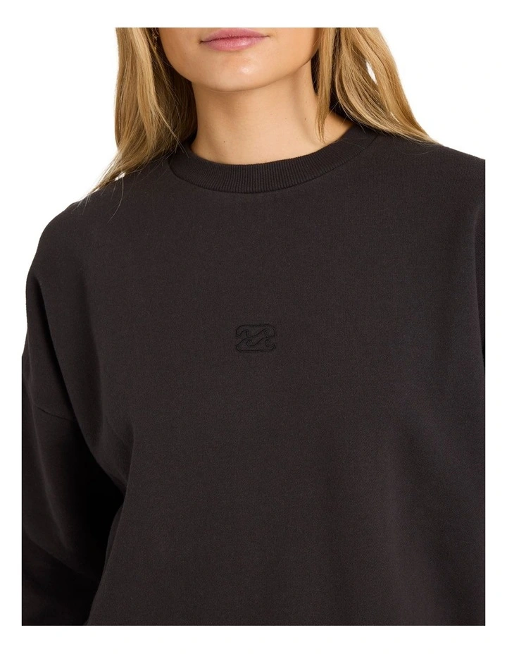 Wave Essentials Crew Neck in Black image 4