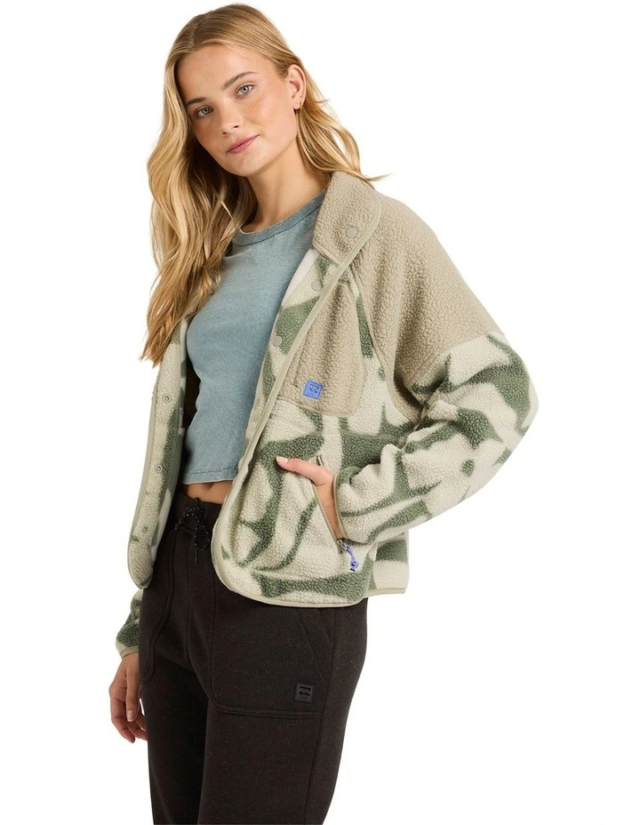 Popoyo Snap Up Fleece Jacket in Green image 3