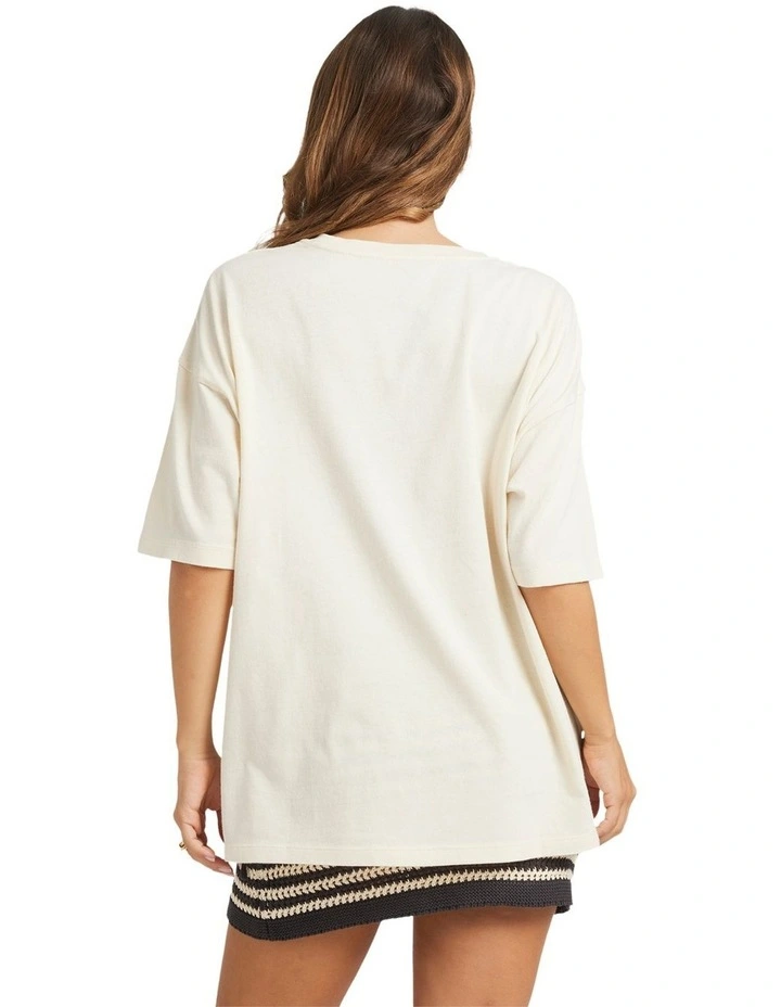Laura T-Shirt in White image 2