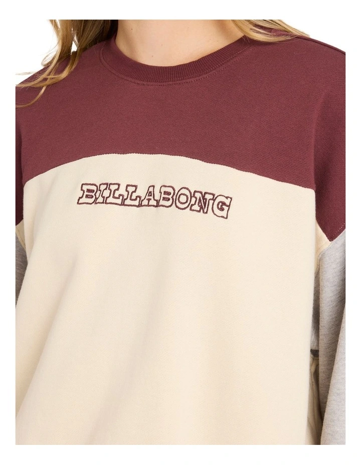 Get It Kendal Crew Neck in Green image 4
