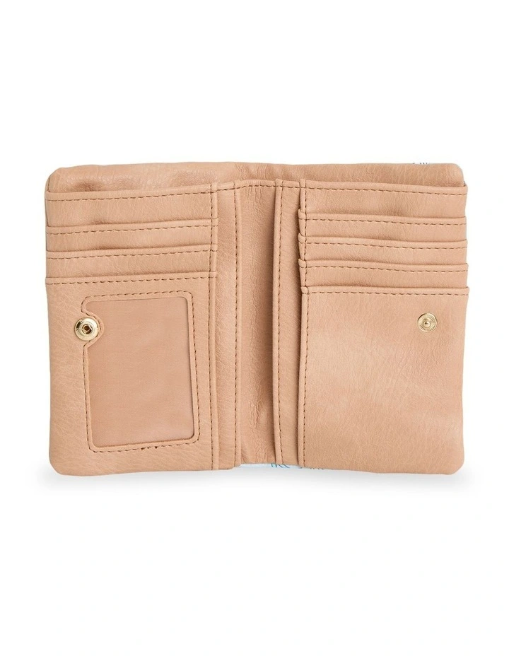 Tropical Rhapsody Bi Fold Wallet in Blue Horizon image 3