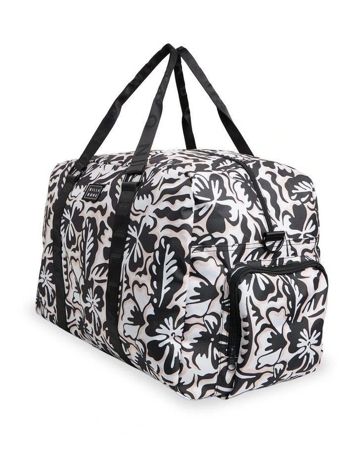 Weekend Seeker Duffle in Salt Crystal image 3