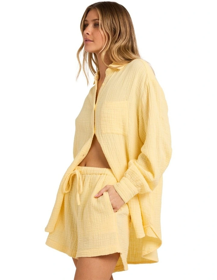 Wanderer Elastic Waist Shorts In Sunlight image 3
