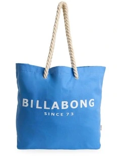 Pacific Beach Tote Bag in Tidal Blue