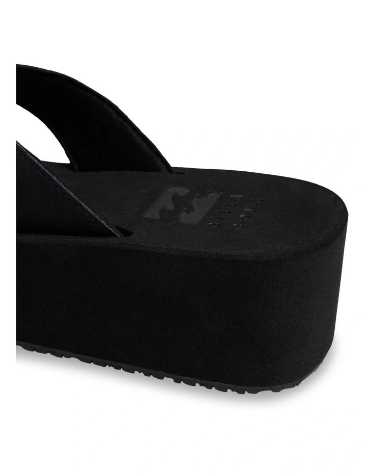 Lola Hi Thongs In Black/Black image 4